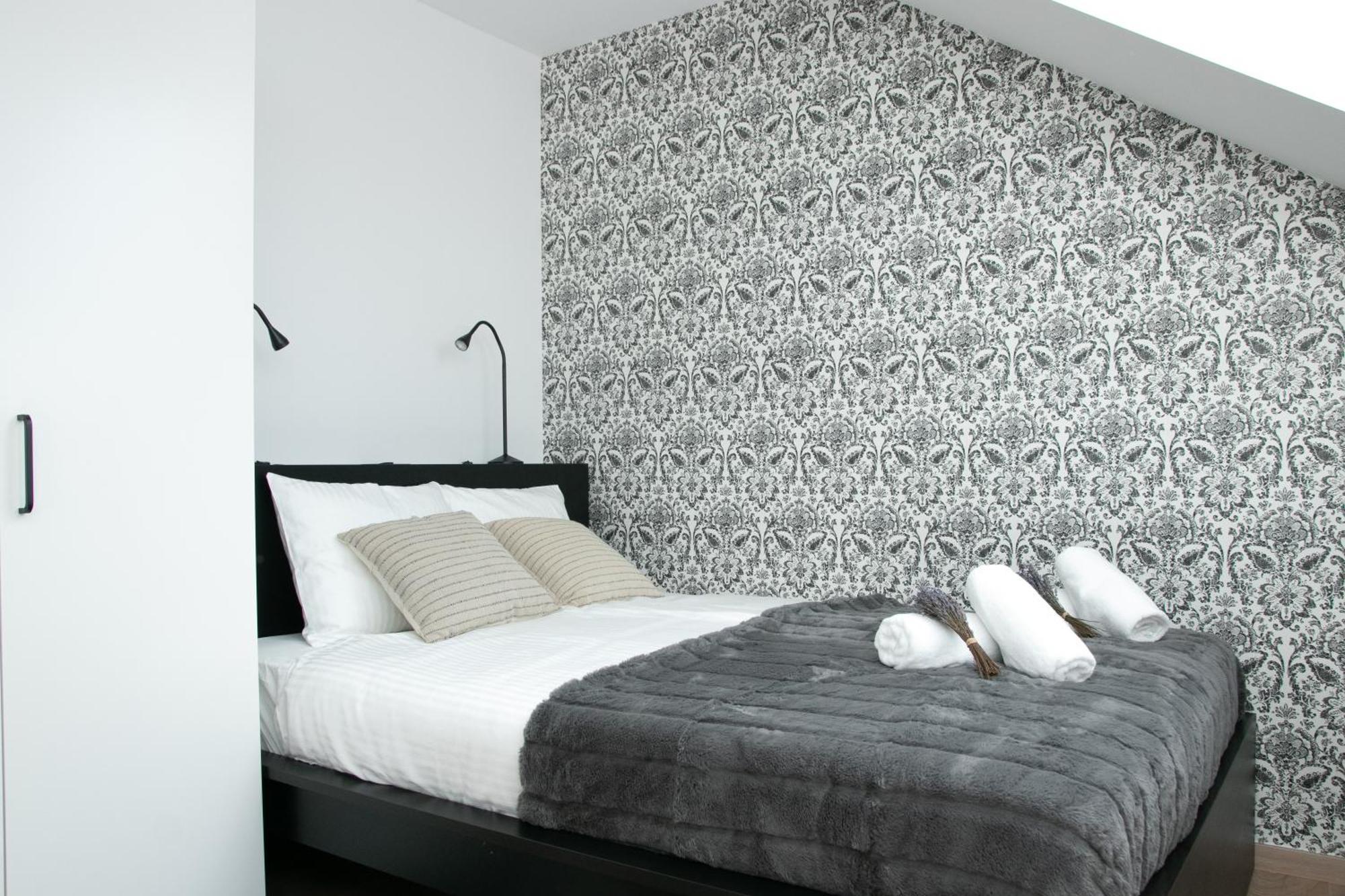 Residence Black&White Ljubljana Bilik gambar