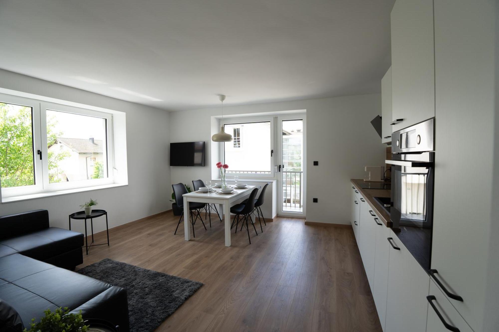 Residence Black&White Ljubljana Bilik gambar